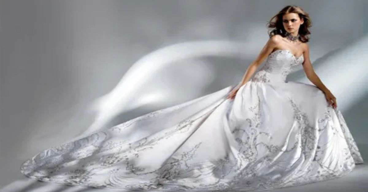 White Dress Captions for your classic white outfit that add charm, beauty and soft style to your perfect Instagram post.